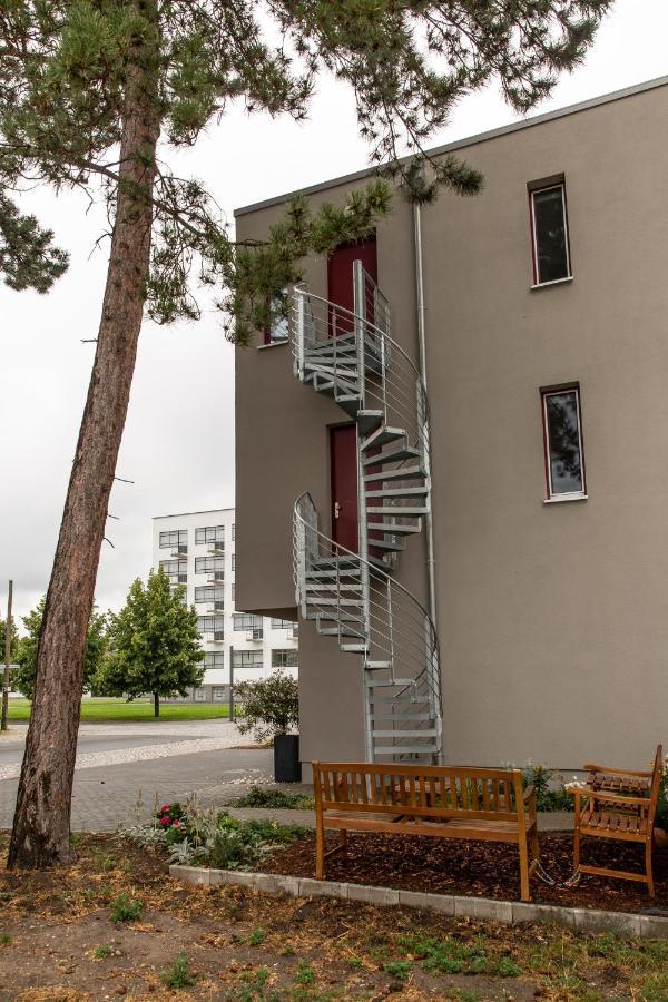 Appartements Am Bauhaus Dessau-Rosslau Buitenkant foto